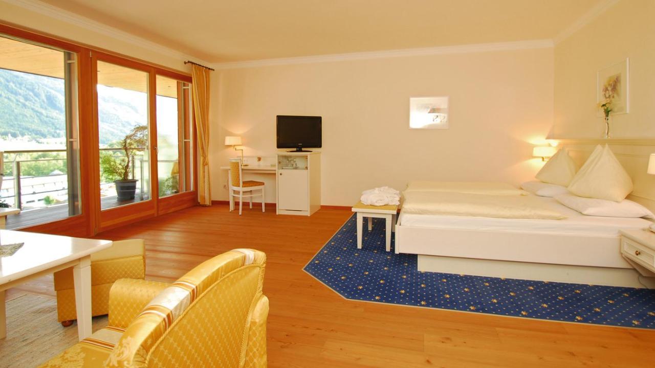 Hotel Olympia Brunico Esterno foto