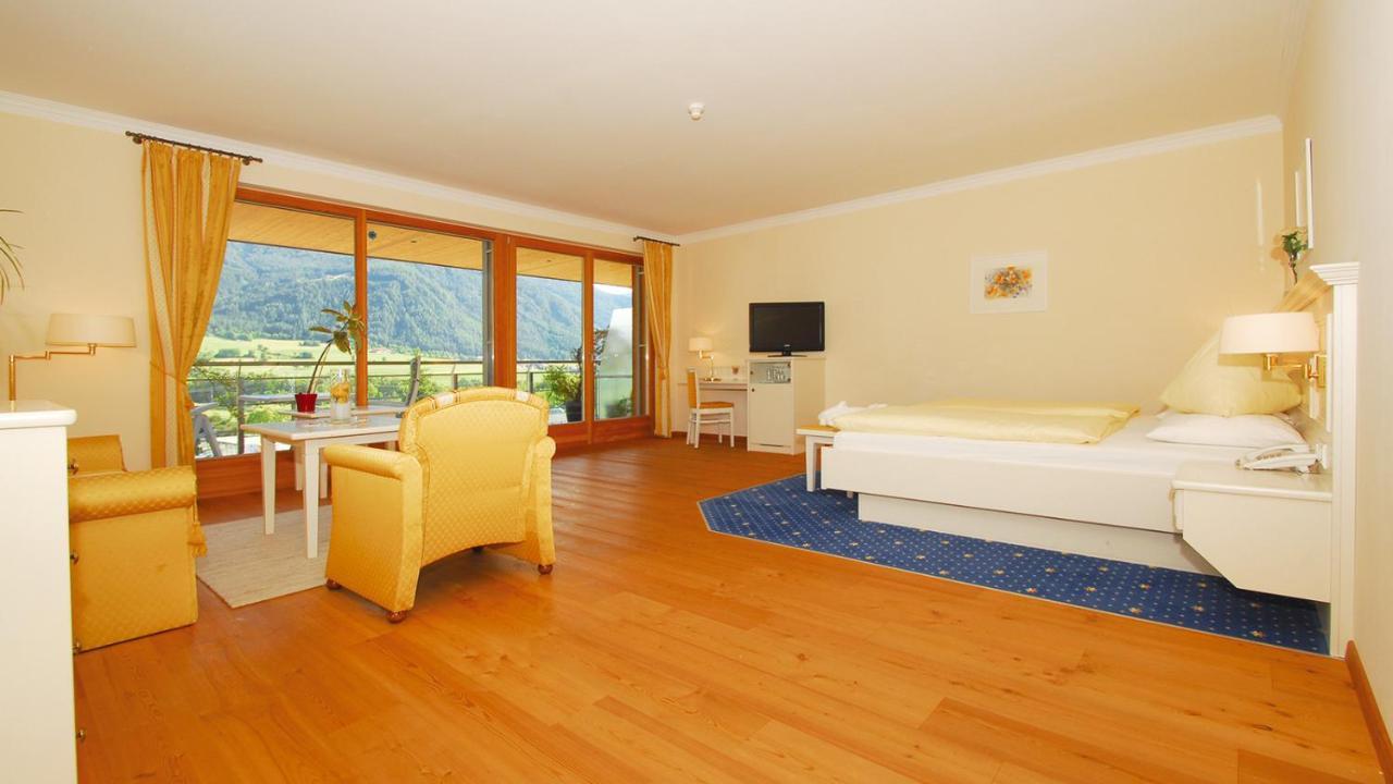Hotel Olympia Brunico Esterno foto